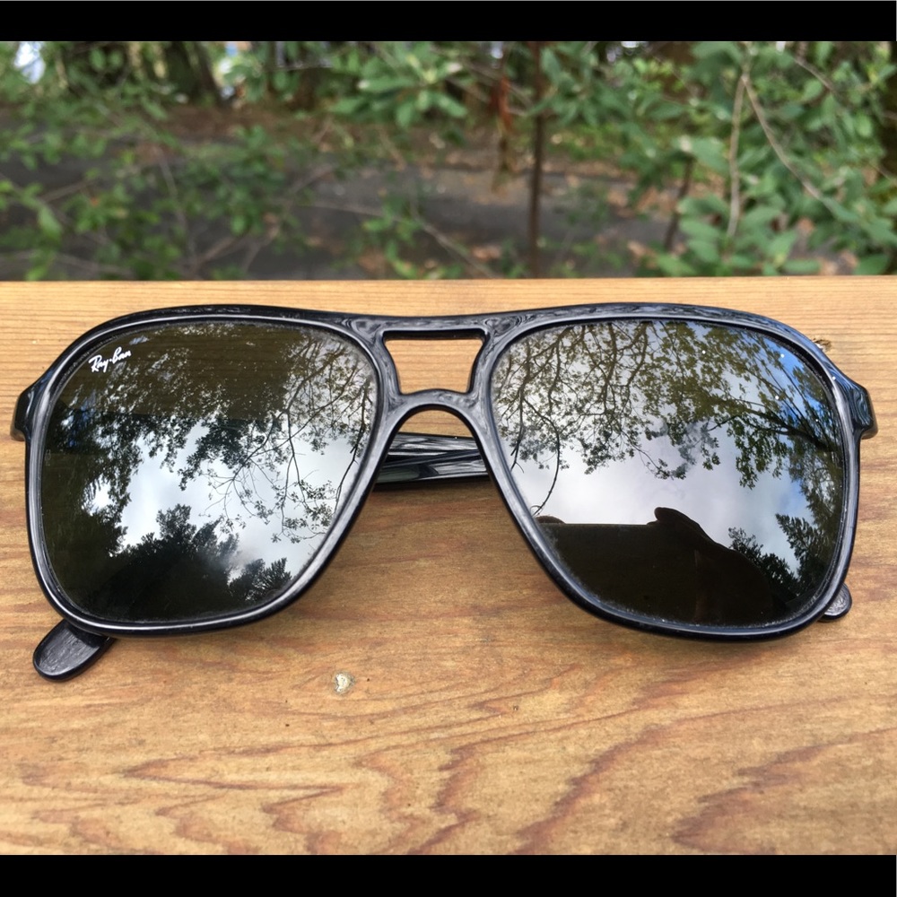 Black Sporty Sunglasses